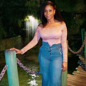 Meet your Posher, Monica